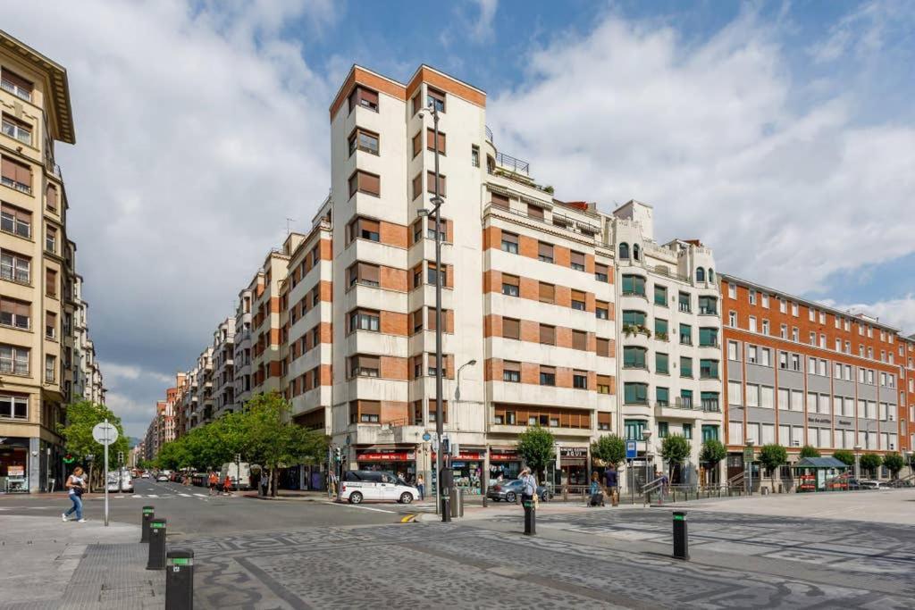 Urban Rooms Habitaciones Con Wifi Y Smart Tv Bilbao Ruang foto