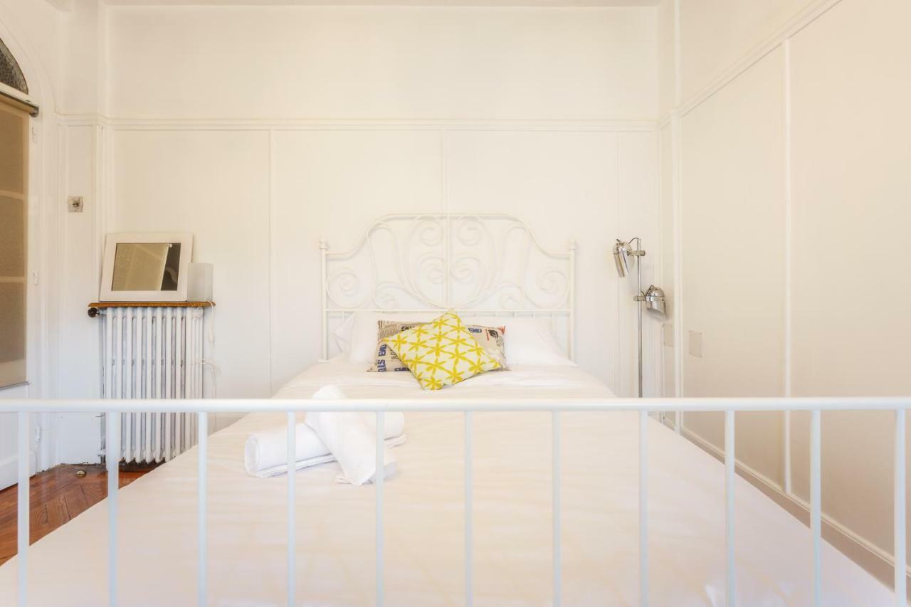 Urban Rooms Habitaciones Con Wifi Y Smart Tv Bilbao Bagian luar foto