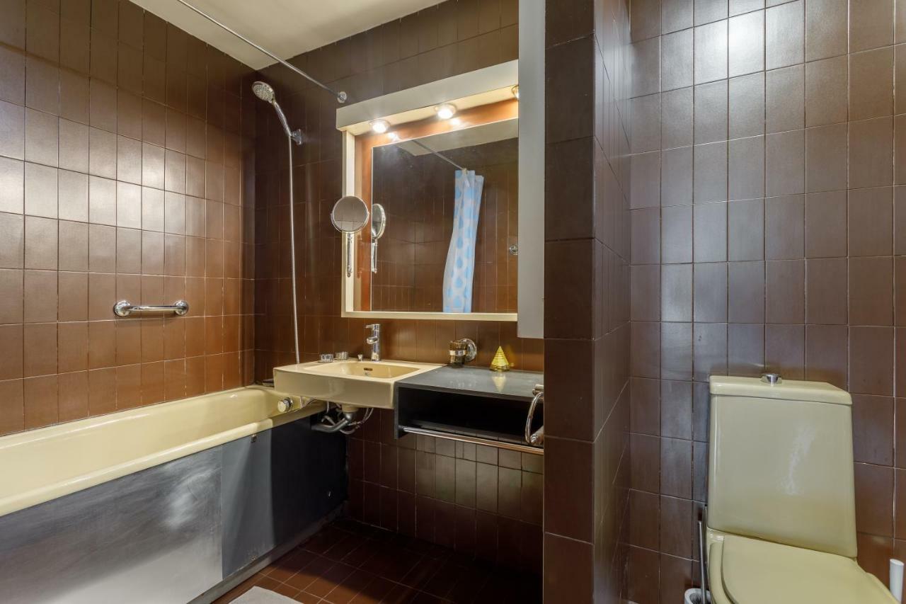Urban Rooms Habitaciones Con Wifi Y Smart Tv Bilbao Bagian luar foto